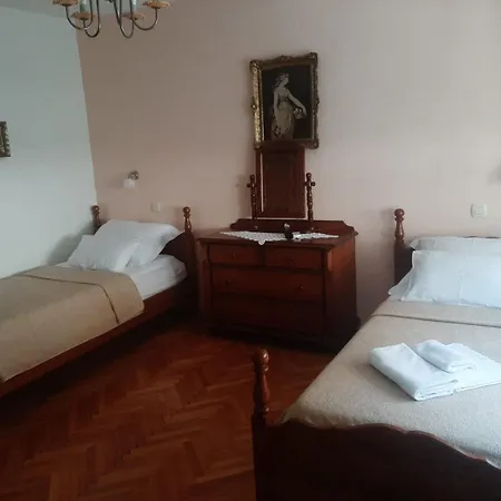 House Dragica 펜션 Grižane